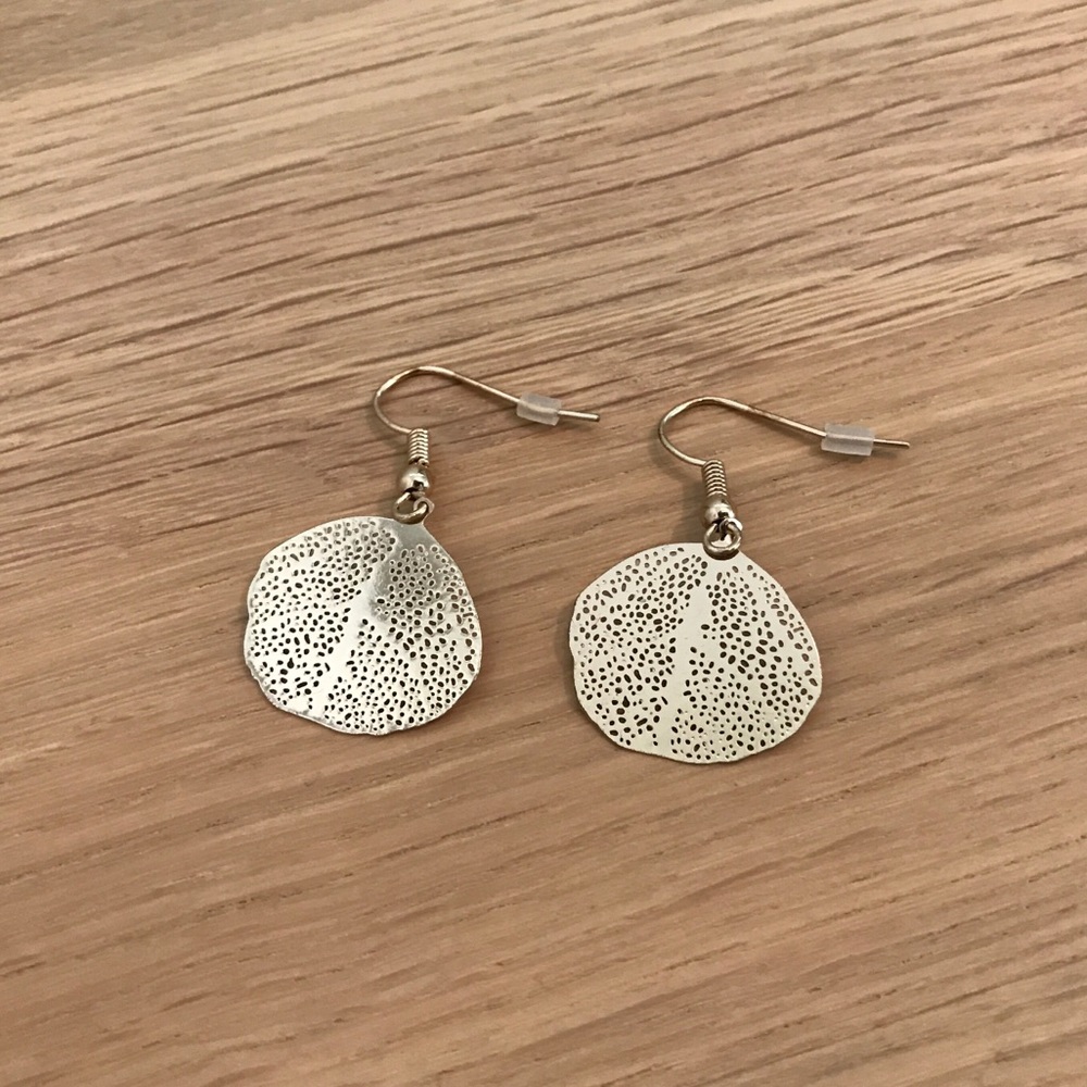 Brand New never worn Gingko leaf earrings